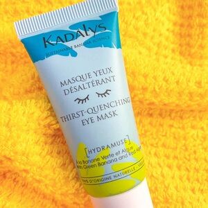 Kadalys Thirst-Quenching Eye Gel Mask That Hydrates, Brightens & Rejuvenates